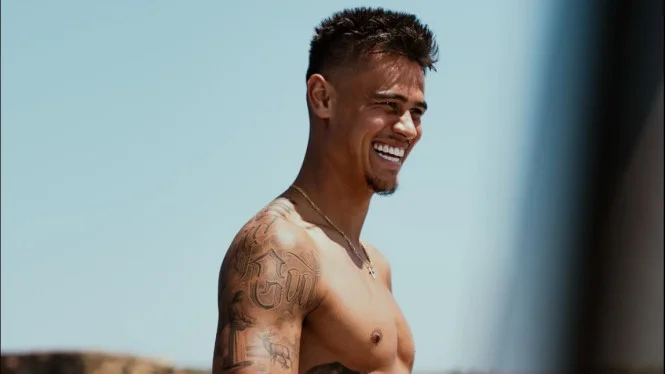 Fans FC Twente Berbondong bondong Pasang Harga Tak Masuk Akal untuk Mees Hilgers Bek Timnas Indonesia itu sampai Ditaksir